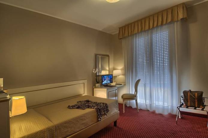 Imagen de la habitación del Hotel Principe Terme. Foto 15