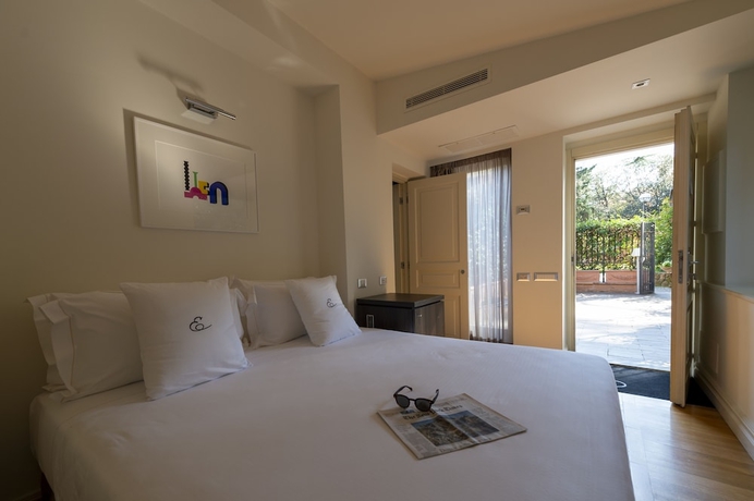 Imagen de la habitación del Hotel Principe Torlonia. Foto 15