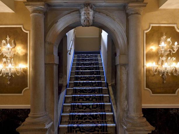 Imagen de los interiores del Hotel Principe, Venecia. Foto 18