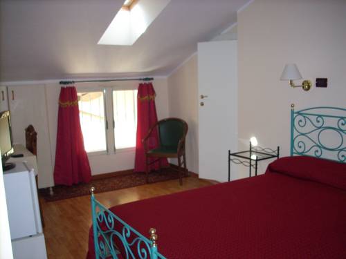 Imagen de la habitación del Hotel Principi D'acaja. Foto 14