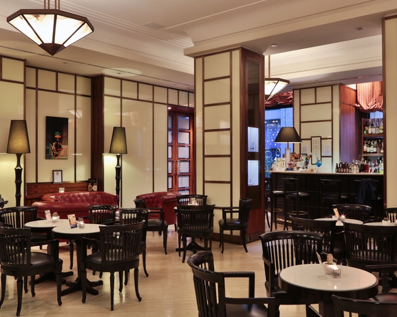 Imagen del bar/restaurante del Hotel Principi Di Piemonte | Una Esperienze. Foto 5