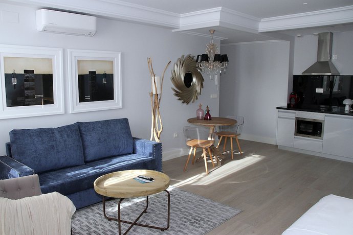 Imagen de la habitación del Hotel Principia Suites. Foto 4