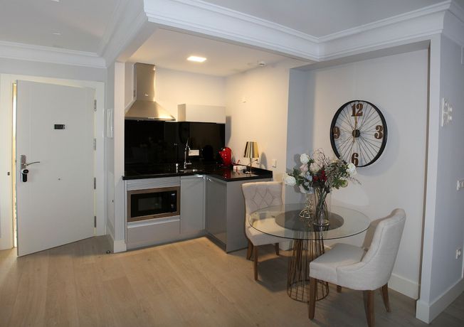 Imagen de la habitación del Hotel Principia Suites. Foto 7