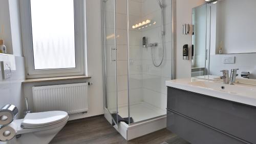 Imagen de la habitación del Hotel Prinz Carl. Foto 18