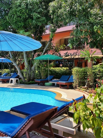 Imagen de la piscina del Hotel Prinz Garden Villa Hua Hin. Foto 13