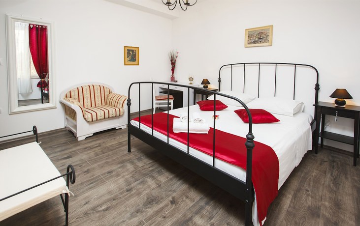 Imagen de la habitación del Hotel Prior Suites Split. Foto 14