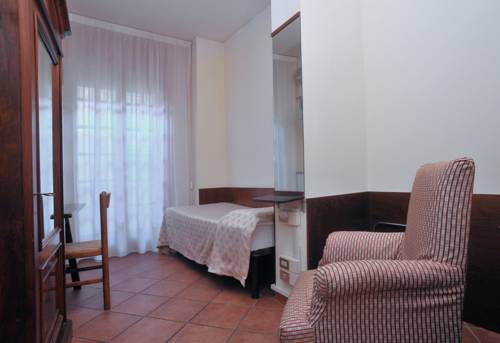 Imagen de la habitación del Hotel Priori Secret Garden. Foto 3