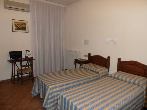 Imagen de la habitación del Hotel Priori Secret Garden. Foto 10