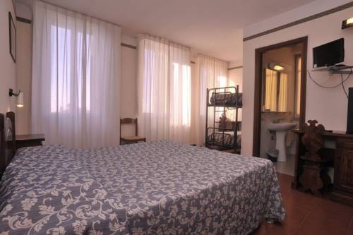 Imagen de la habitación del Hotel Priori Secret Garden. Foto 12