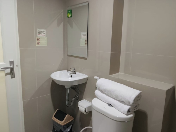 Imagen de la habitación del Hotel Priority Teuku Umar Samarinda. Foto 8