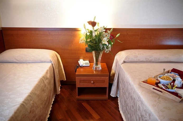 Imagen de la habitación del Hotel Priscilla. Foto 7