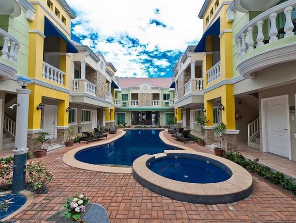 Imagen general del Hotel Prism Apartelle Hotel. Foto 2