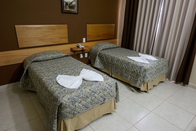 Imagen de la habitación del Hotel Prisma Plaza. Foto 5