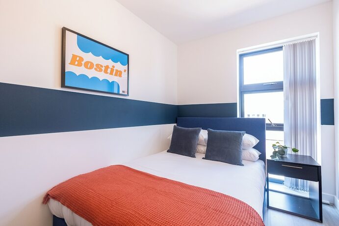 Imagen de la habitación del Hotel Pristine 1 and 2 bedroom apartments near business district, walking distance to city centre, free in. Foto 17