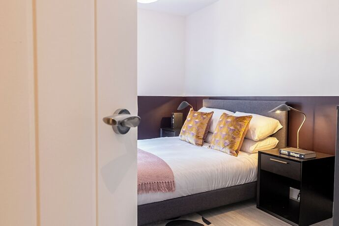 Imagen general del Hotel Pristine 1 and 2 bedroom apartments near business district, walking distance to city centre, free in. Foto 1