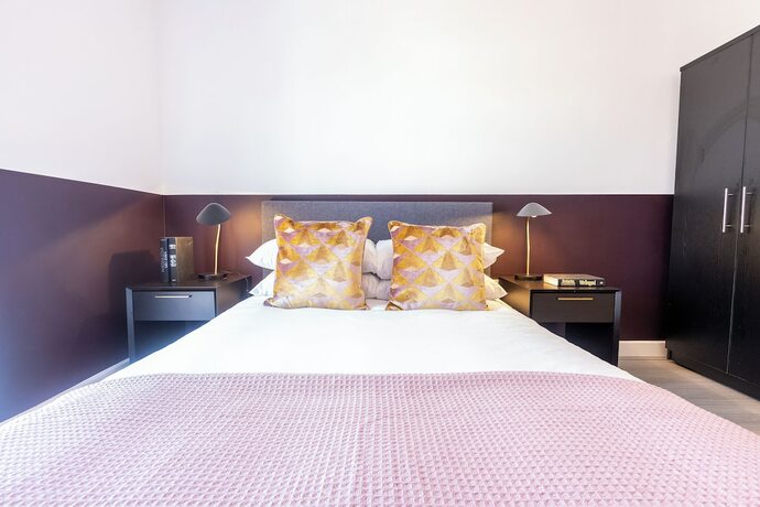 Imagen general del Hotel Pristine 1 and 2 bedroom apartments near business district, walking distance to city centre, free in. Foto 4