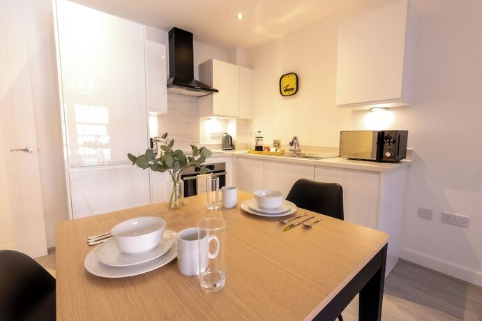 Imagen general del Hotel Pristine 1 and 2 bedroom apartments near business district, walking distance to city centre, free in. Foto 15