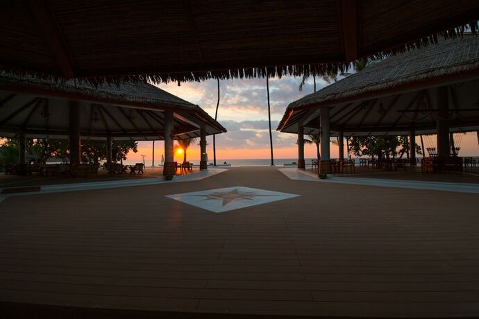 Imagen general del Hotel Pristine Mermaid Resort. Foto 1