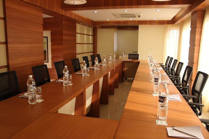 Imagen de los interiores del Hotel Pristine Residency. Foto 30