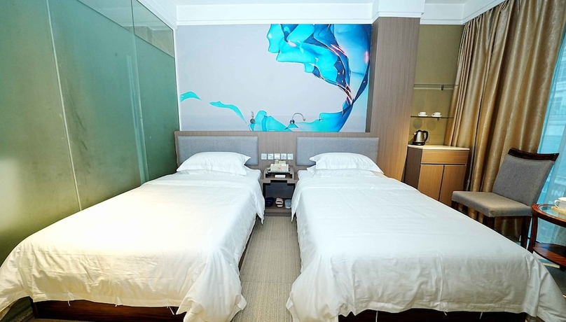 Imagen de la habitación del Hotel Pristinehotel. Foto 10