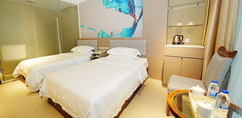 Imagen de la habitación del Hotel Pristinehotel. Foto 16