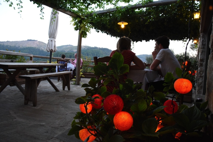 Imagen del bar/restaurante del Hotel Pritanio. Foto 9