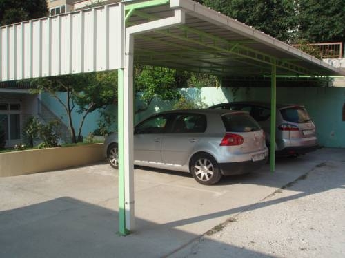 Imagen general del Hotel Private Accomodation Madunic. Foto 13