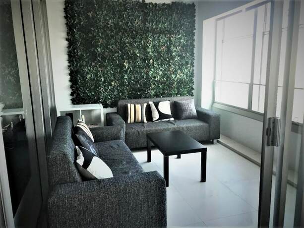 Imagen general del Hotel Private Apartments At Q1. Foto 3