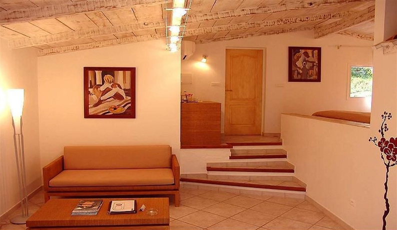 Imagen de los interiores del Hotel Private. Foto 12