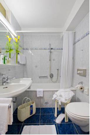 Imagen de la habitación del Hotel Privat-hotel Villa Aurora. Foto 11