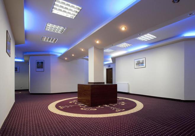 Imagen de los interiores del Hotel Privighetoarea. Foto 13