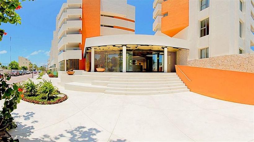 Imagen de los exteriores del Hotel Privilege Aluxes Isla Mujeres Adults Only. Foto 6