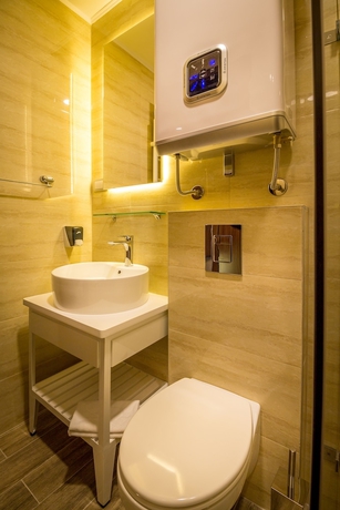 Imagen de la habitación del Hotel Privilege Suites By Central Park. Foto 7