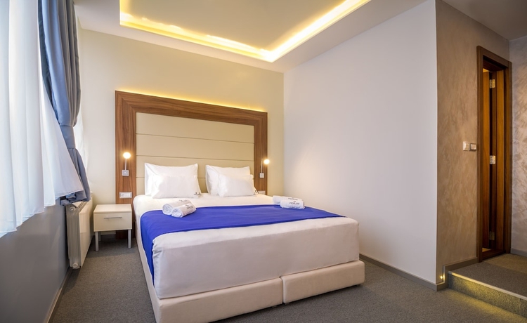 Imagen de la habitación del Hotel Privilege Suites By Central Park. Foto 12