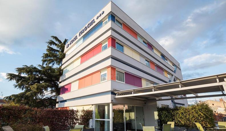 Imagen general del Hotel Privilège and Apparts Eurociel Centre Comédie. Foto 13