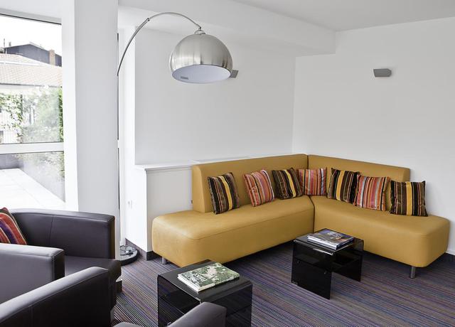 Imagen general del Hotel Privilège and Apparts Eurociel Centre Comédie. Foto 9