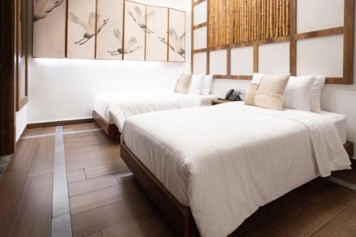 Imagen de la habitación del Hotel Prixma. Foto 13