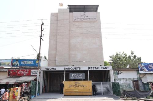 Imagen general del Hotel Priyadarshan. Foto 1