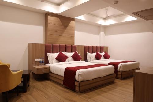 Imagen de la habitación del Hotel Priyadarshan. Foto 14