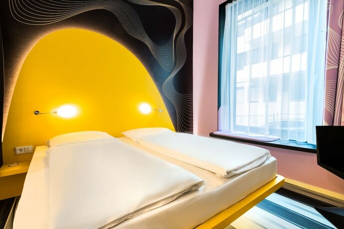 Imagen de la habitación del Hotel Prizeotel Bonn-city. Foto 16