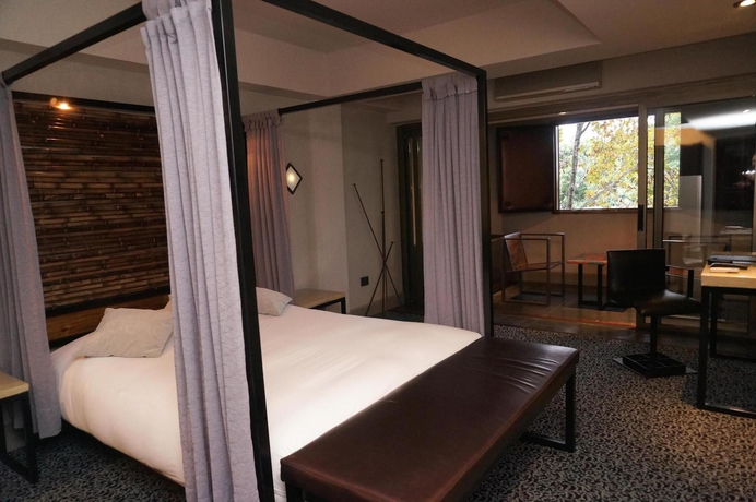 Imagen de los exteriores del Hotel Prodeo and Lounge. Foto 5