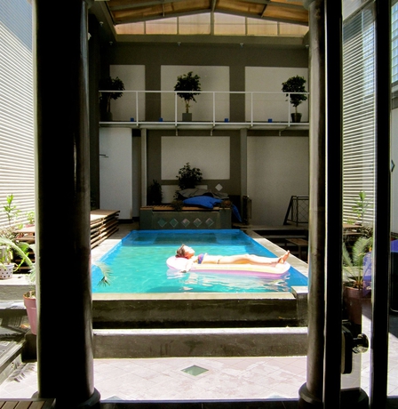 Imagen de la piscina del Hotel Prodeo and Lounge. Foto 12