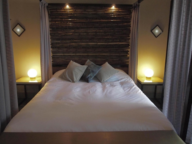 Imagen de los exteriores del Hotel Prodeo and Lounge. Foto 6