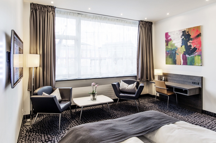 Imagen de los interiores del Hotel ProfilHotels Mercur. Foto 7