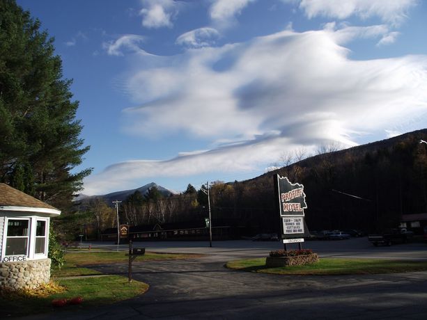 Imagen general del Hotel Profile Motel and Cottages. Foto 1