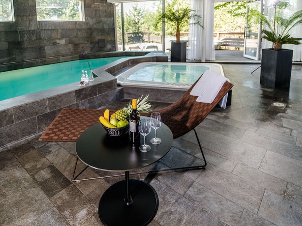 Imagen de la piscina del Hotel Profilhotels Nacka. Foto 9