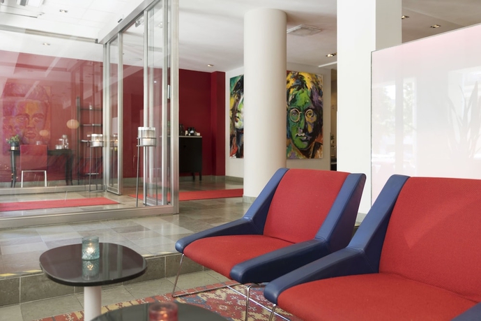 Imagen de los interiores del Hotel Profilhotels President. Foto 16