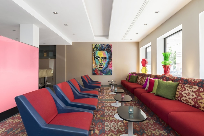 Imagen de los interiores del Hotel Profilhotels President. Foto 18