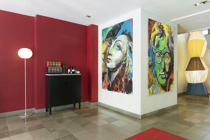 Imagen de los interiores del Hotel Profilhotels President. Foto 19