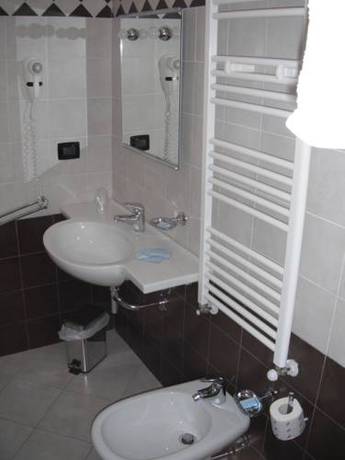 Imagen de la habitación del Hotel Profumo Di Mare. Foto 4